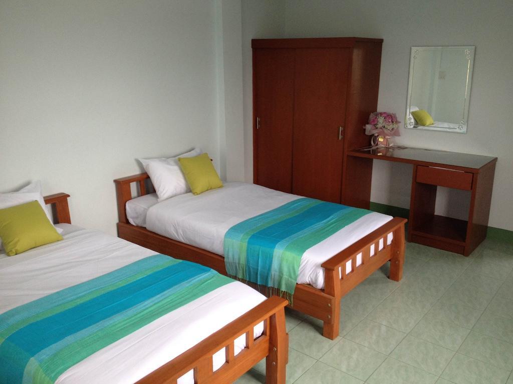 Baan Mitreejit Appartement Surat Thani Kamer foto